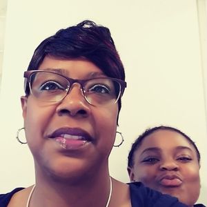 Meet your Posher, Robin